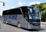 Setra S 516 HDH von Glanz Bustouristik Stephan Glanz aus Haibach, Bayern bei der Bus Demo in Berlin am 17.06.2020.