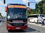 Setra S 517 HDH von Omnibus Tanner KG aus Dormitz, Bayern bei der Bus Demo in Berlin am 17.06.2020.