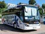 Setra 515 HD von Gute Reise Hauck aus Deutschland im Stadthafen Sassnitz.