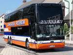 van-hool-txxx/809375/van-hool-tx27-janssen-reisen-aus Van Hool TX27 Janssen Reisen aus Deutschland in Sassnitz.