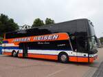 Van Hool TX27 von Janssen Reisen aus Deutschland im Stadthafen Sassnitz.