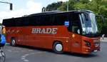 VDL Futura von Ch. Brade Bus-und Taxiunternehmen aus Radibor, Sachsen bei der Bus Demo in Berlin am 17.06.2020.