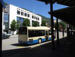 FART – Solaris Urbino Nr. 90 ist eingeteilt auf der Linie 312 und h�lt an der Busstation beim Bahnhof von Locarno, am 12. Juni 2026