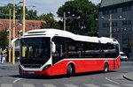 volvo-7900/511217/graz-matzer-volvo-7900-hybrid-ex Graz Matzer Volvo 7900 Hybrid (ex Wiener Linien) als Linie 510 am Jakominiplatz, 03.08.2016