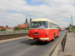 Nachschuß auf den in den 70er Jahren gebaute heutige Museumsbus 1679 vom Typ Jelcz am 30.