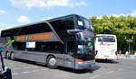 Setra S 431 DT von Beck und Schubert aus Aalen-Ebnat B-W bei der Bus Demo in Berlin am 17.06.2020.