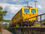   Die Plasser & Theurer Dreischwellenstopfmaschine 09-3X Dynamic  der SPITZKE SE, Schweres Nebenfahrzeug Nr.