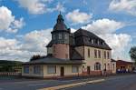   Das Ehemalige Empfangsgebäude vom Bahnhof Butzbach-Ost der Butzbach-Licher Eisenbahn (BLE), seit 2005 Hessischen Landesbahn GmbH (HLB), hier am 20.08.2014.