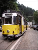 Kirnitschtalbahn an den Lichtenhainer Wasserfllen in Richtung Bad Schandau. 

