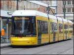 Moderne Straenbahn in Berlin am Alexanderplatz.