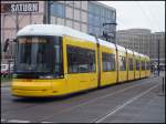 Moderne Straenbahn in Berlin am Alexanderplatz.