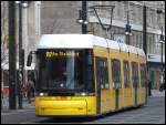 Moderne Straenbahn in Berlin am Alexanderplatz.