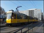 ltere Tatra Straenbahn in Berlin am Alexanderplatz.