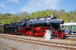   Die Personenzuglokomotive 23 071 (ex DB 023 071-4) der VSM - Veluwsche Stoomtrain Matschappij (NL Apeldoorn) mit einem Dampfpendelzug am 30.04.2017 im Eisenbahnmuseum Bochum-Dahlhausen.