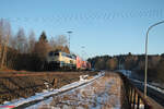 218 446-3 durch fährt Röslau mit dem RE2 RE4858 München - Hof 29.12.24