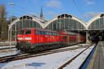 RE22 aus Bad KLeinen treft am 20 Februar 2026 mit der schiebender 218 438 in L�beck Hbf ein -etwea 2/3 dieser Leistungen sind von Dieseltriebz�ge �bernommen geworden.