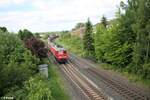 232 703 und 232 609 mit dem EZ 51716 NNR - Senftenberg bei der Einfahrt in Wiesau.