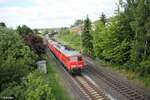 232 703 und 232 609 mit dem EZ 51716 NNR - Senftenberg bei der Einfahrt in Wiesau.