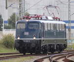 110 350 beim Rangieren am 18.07.2026 in Warnem�nde.