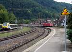101 087-5 mit ÖBB EC und angehängten 2x 101 065-1 und einer anderen 101 im Schlepp in Geislingen Steige am 02.10.2021.