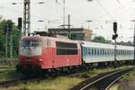 Am 5 November 1999 meldet sich in Mönchengladbach Hbf ein IR-Klassiker mit 103 126.