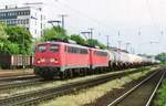 Kesselwagenzug mit 140 815 durchfahrt Köln West am 11 Juni 2009.