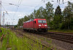 Nach getaner Arbeit fährt die 185 394-4 (91 80 6185 394-4 D-DB) der DB Cargo AG am 21 Mai 2024 vom Rbf Kreuztal in die Abstellgruppe, zuvor hatte sie einen Güterzug nach Kreuztal gebracht.