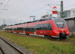 Mit neuem S-Bahnlogo zeigte sich 442 837 am 23.06.2024 in Warnemünde-Werft.