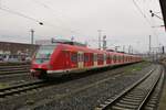 DB 422 058 verlsst am grauen Morgen von 30 Januar 2018 Dsseldorf Hbf.