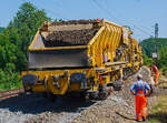 Baustelle im Bahnhof Katzenfurt (Lahn-Dill-Kreis) am 20.07.2013: Der MFS 40/4-A-ZW der H.