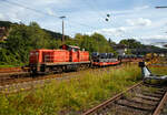 Die 294 718-2 (98 80 3294 718-2 D-DB), eine remotorisierte V 90 der DB Cargo AG fährt am 24.08.2021 mit einem Warmband-Coilzug vom Rbf Kreuztal nach Ferndorf.