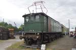 E 16 09 steht am 30 Mai 2014 in der Bahnwelt Darmstadt-Kranichstein.