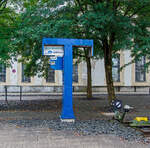 Ehemaliger mechanischer Zugzielanzeiger  (Hampelmann) am 11.09.2022 bei der Lokwelt Freilassing.