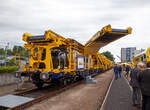 Plasser & Theurer präsentierte auf der iaf 2022 in Münster (hier am 31.05.2022) die Plasser MaterialTransferUnit / Materialfördereinheit aufgebaut auf einen Standard Containertragwagen