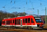 Dieseltriebwagen 648 201 / 701 (Alstom Coradia LINT 41) der DreiLnderBahn als RB 95 (Au/Sieg-Siegen-Dillenburg), am 13.01.2013 kurz vor der Einfahrt in den Bahnhof Betzdorf/Sieg.