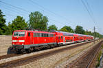   Die 111 201-0 (91 80 6111 201-0 D-DB) der DB Regio Bayern fährt am 05.06.2019 mit einem RE durch Gröbenzell in Richtung Augsburg Hbf.