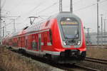 445 009-7+Twindexxwagen DBpza 782.1+445 003-0 als RE 4359 von Rostock Hbf nach Elsterwerda bei der Ausfahrt im Rostocker Hbf.17.02.2019