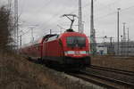 182 019-0 mit RE 4309(Rostock-Hamburg)bei der Einfahrt im Rostocker Hbf.01.03.2019