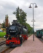 Die 99 1789-9 (ex DR 099 753-6, ex DR 99 789  ) der Lößnitzgrundbahn am 27.08.2013 beim Umsetzen im Bahnhof Moritzburg.