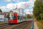   Triebwagen 9456 der SWB (Stadtwerke Bonn Verkehrs GmbH) fährt am 15.08.2018 von Bonn-Beuel Bahnhof, als Linie 62 witer in Richtung Bonn-Oberkassel.