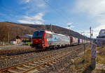 Die an die SBB Cargo International AG vermietete Vectron 193 463-7  Duisburg  (91 80 6193 463-7 D-SIEAG) der LokRoll AG (eingestellt bei Siemens Mobility, München) fährt am 20.03.2021, mit