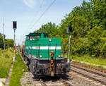   Die 276 008-6 (98 80 0276 008-6 D-ISL) der InfraServ Logistics GmbH (Frankfurt am Main), ex OHE 150003, fährt am 01.06.2019 mit zwei Kesselwagen durch den Bahnhof Bonn UN Campus (in