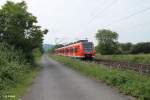 425 252-8 hat Weinheim (Bergst.) als RB 44 38614 Mannheim - Bensheim verlassen.