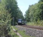 So lange sie noch Stehen sollte man die schnen Natursteinbogenbrcken mit nehmen :P ER20 001 mit dem ALEX nach Hof bei der Einfahrt in Reuth bei Erbendorf.