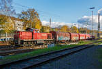   Die 294 865-1 (V90 remotorisiert) der DB Cargo fährt am 04.11.2020 mit einem Coilzug vom Rbf Kreuztal in Richtung Eichen.