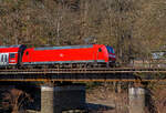 Die 146 006-2 (91 80 6146 006-2 D-DB) der DB Regio NRW, als Schublok des RE 9 - Rhein Sieg Express (RSX) Siegen - Köln – Aachen, am 26.02.2022 in  Scheuerfeld (Sieg) auf der