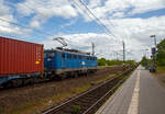 Die 140 857-4 (91 80 6140 857-4 D-EGP) der EGP - Eisenbahngesellschaft Potsdam mbH fhrt am 14.05.2022 mit einem Containerzug aus Richtung Hamburg kommend durch den Bahnhof Bchen in Richtung Osten.