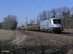 Un nochmal ES U2-100 mit leeren Holzzug bei Jacobsdorf(Mark).