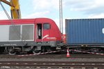 Lok und Waggon in einander verkeilt