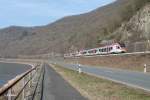303 als SE25021 Neuwied – Frankfurt/Main bei Kaub.
